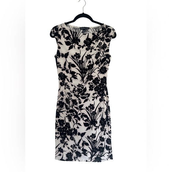 American Living Dresses & Skirts - American Living Women’s Black & White Floral Print Dress Size 8 – EUC